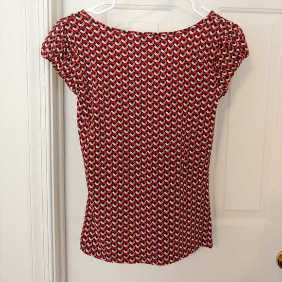 🌺Loft Top🌺 - Picture 2 of 4